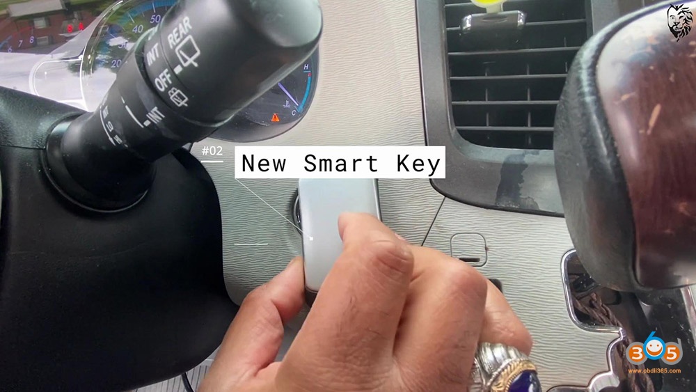 Autel Maxisys Elite Program Toyota Sienna 2013 Smart Keyfob 24