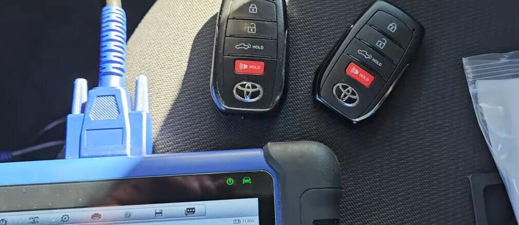 2022 Toyota Tundra Add Key Using Autel IM508 With Obdstar 30 Pin 11