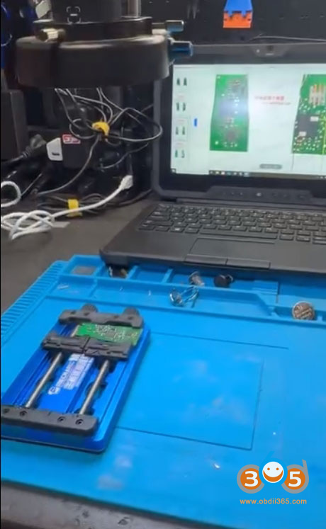 2025 Porsche Taycan Akl Keydiy Kd X4 2