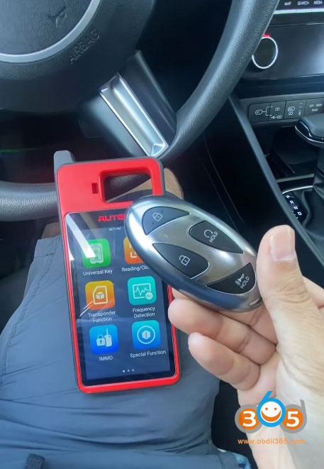 Autel Km100 2025 Hyundai Tuscon Key 1